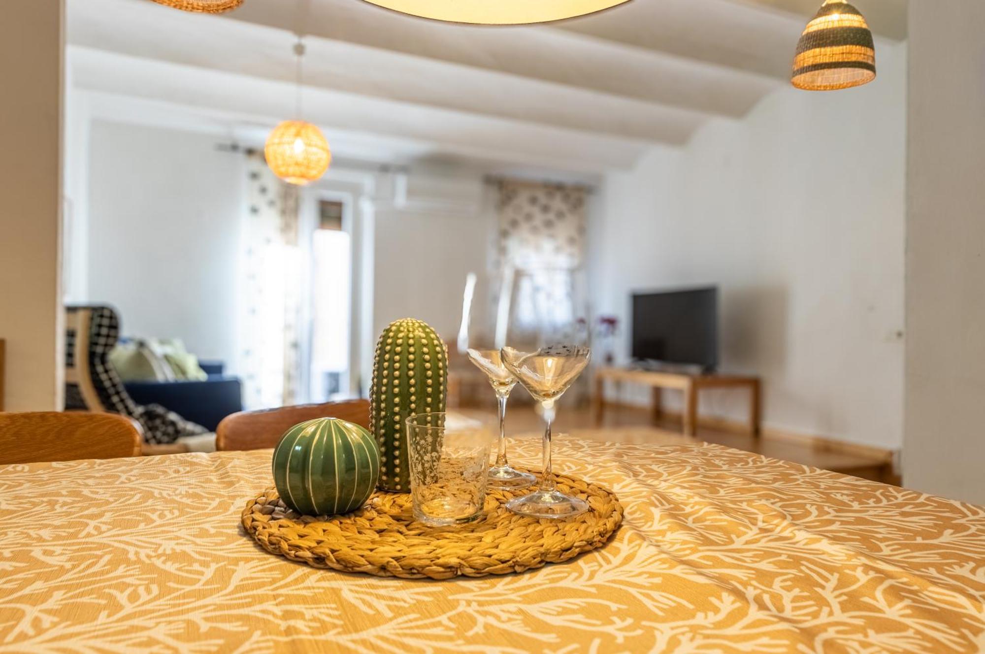 Grooovy Duplex Amb Terrassa Apartment Tarragona Exterior photo